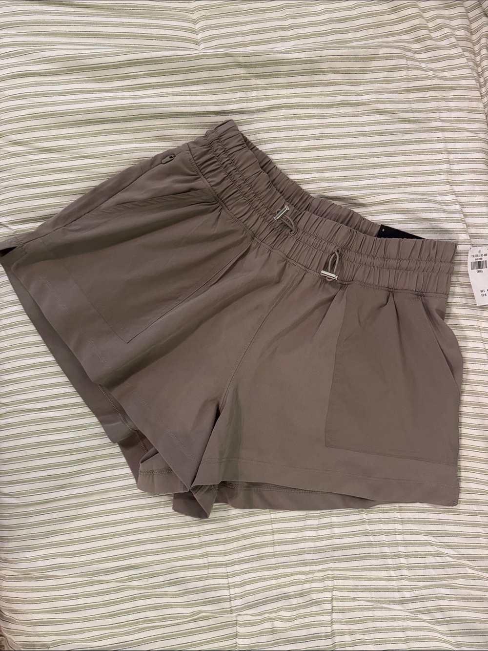 YPB High-Rise Lined Workout Short. Size Small. NWT.